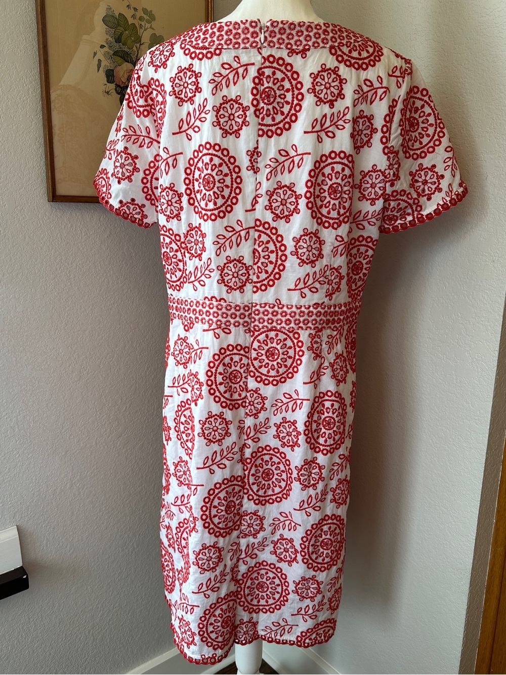 Boden W0026 White Coral Red Embroidered Cotton Shift Dress UK 18R US 14R - Picture 5 of 10